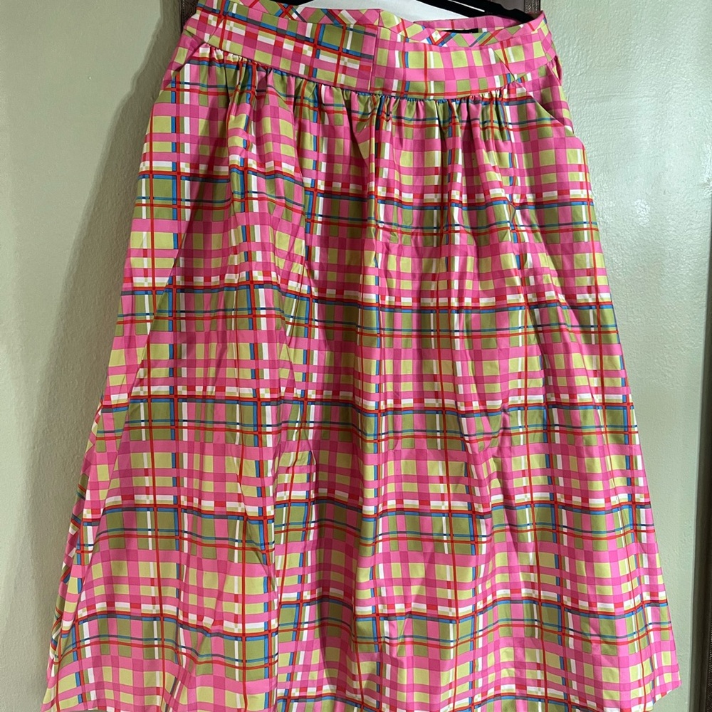 Classy  and Colorful Plaid Women's A-Line Skirt Size 14.